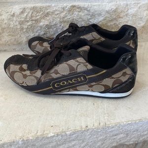Coach Hilary sneakers size 7M color Brown A1338